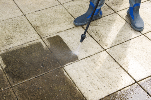 Benefits of using industrial water jetting for drain clearance