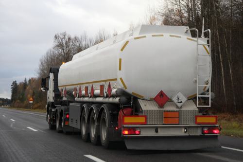 Commercial Oil Tank Cleaning and finding a Reliable Provider